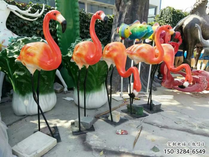 玻璃鋼城市火烈鳥(niǎo)雕塑 風(fēng)景區(qū)彩繪雕塑 抽象擺件