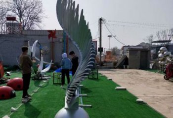 室內鳳尾雕塑 仿真展翅造型 大型雕塑