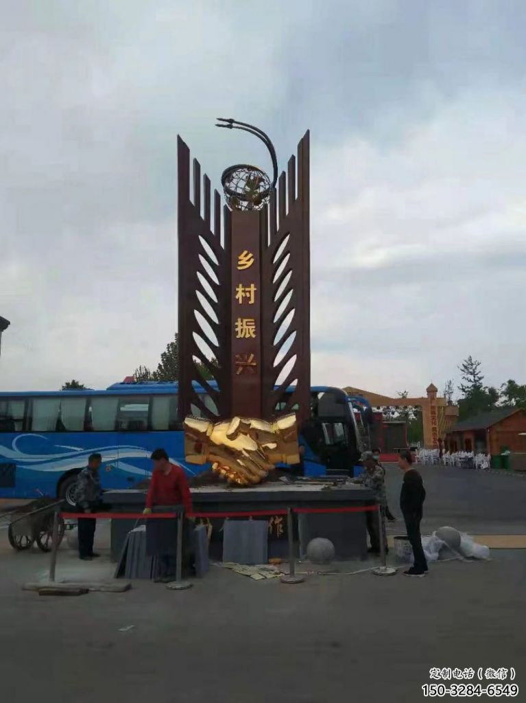 標(biāo)志握手雕塑 剪影雕塑 商業(yè)街誠信雕塑