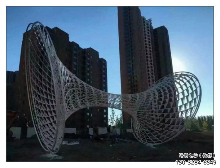 花瓶雕塑制造，歐式風(fēng)格，鏤空花瓶雕塑廠家供給