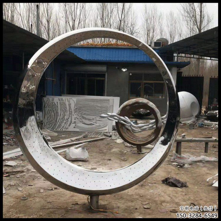 月牙雕塑定價，街頭雕塑，烤漆鏤空月牙雕塑定價