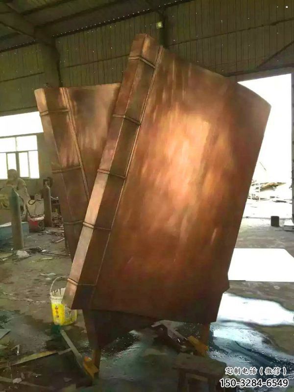來賓鑄銅書籍供應(yīng)，街景小品，銅書籍雕塑廠家優(yōu)價(jià)
