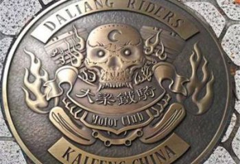 萍鄉鑄造校徽雕塑