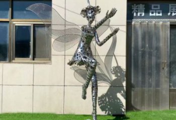盤錦現代鏤空舞者雕塑承接，歐式風格，鐵藝跳舞雕塑精選