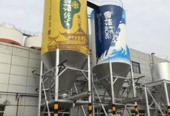 伊犁飲料瓶雕塑精選，街道標識，玻璃鋼飲料瓶雕塑工程指用